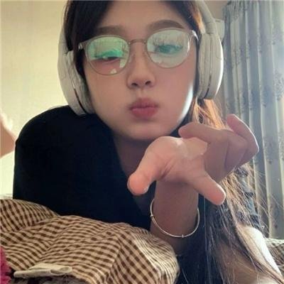 投我以木桃报之以琼瑶